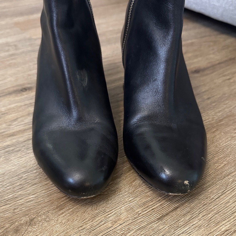 Michael Kors Black Sabrina Mid Ankle Booties - Picture 4 of 13